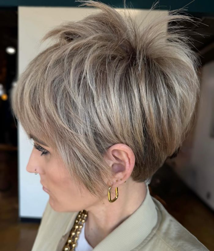 Volumized Crown Pixie for Lifted Look