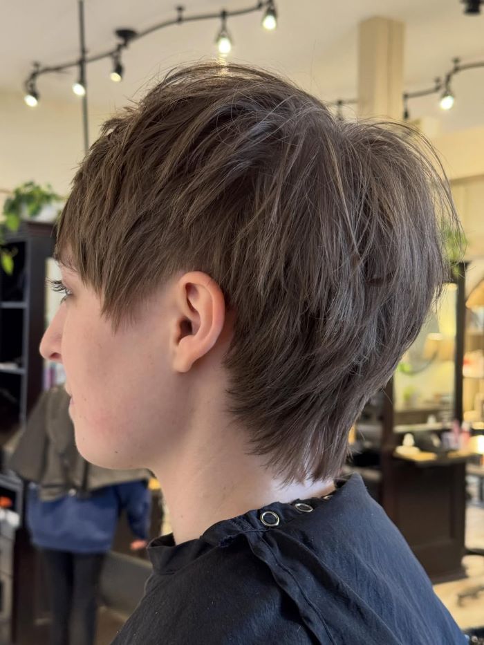 Wavy Pixie with Natural Texture